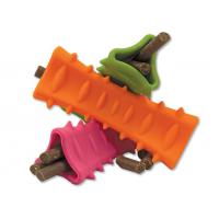 Hračka DOG FANTASY silikonový hranol tříboký oranžový