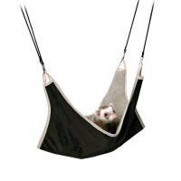 TRIXIE Závěsná houpačka s kožešinou pro fretky 45x45 cm